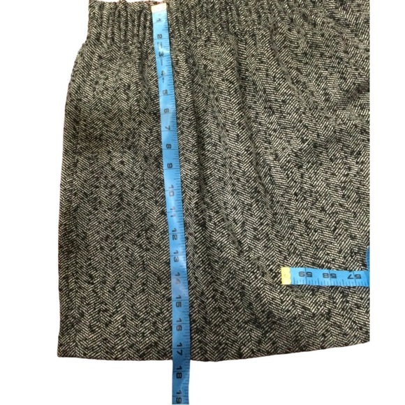 J Crew Herringbone Sidewalk‎ Skirt - Picture 6 of 6